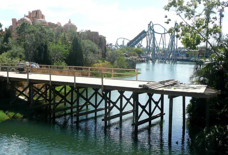 wizardingbridge41108b.jpg