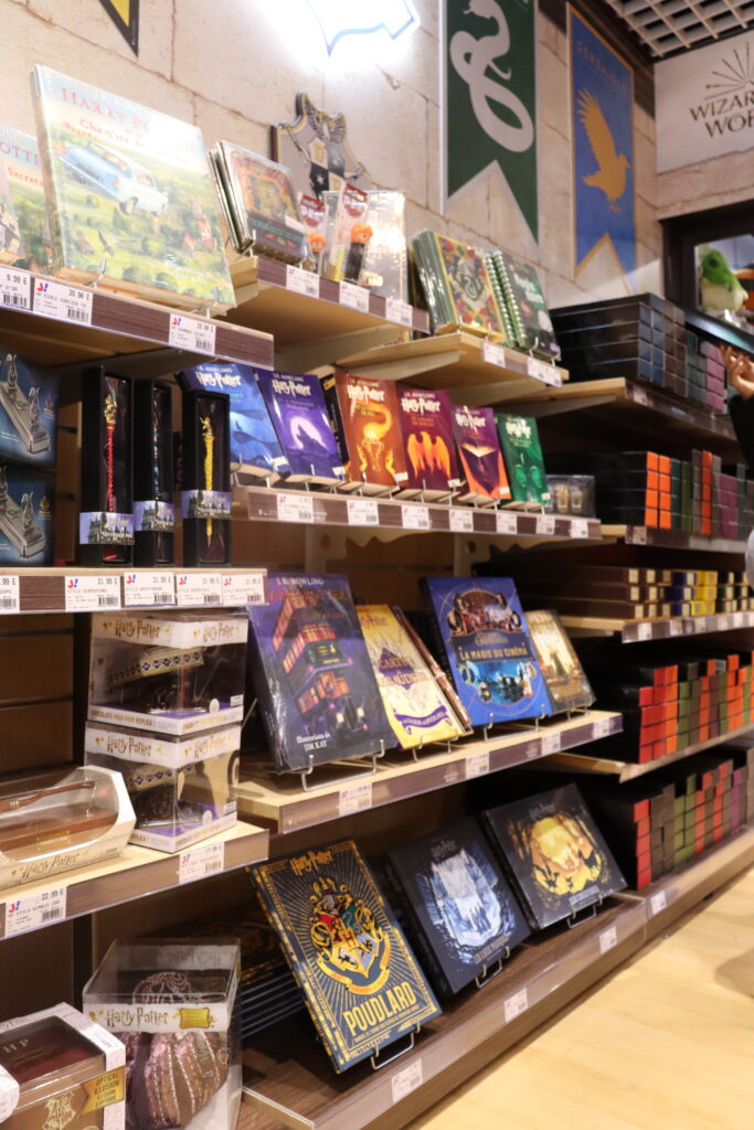 livres boutiques Harry Potter officielle Paris Jouéclub